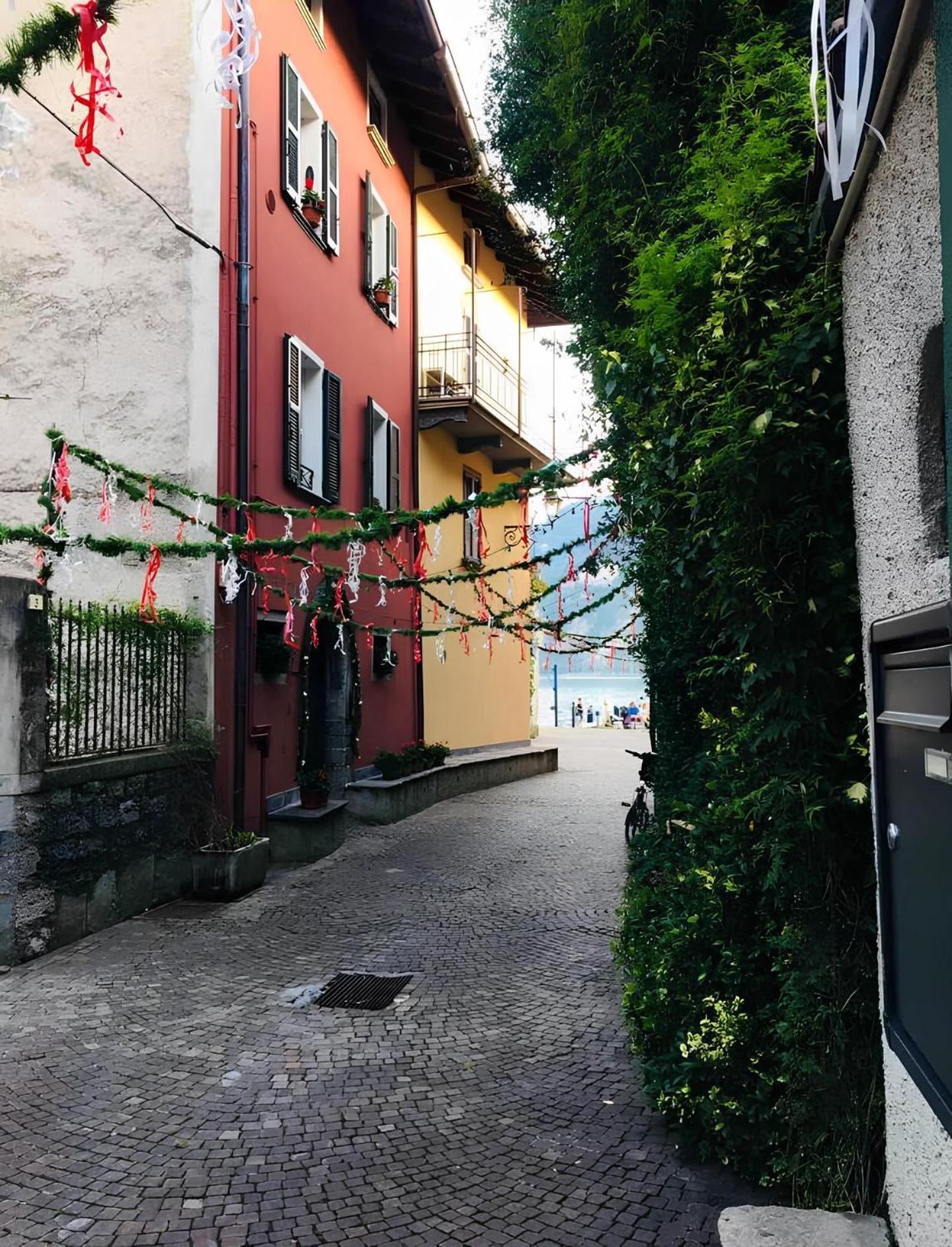 Holiday House Alla Torre Mandello del Lario Buitenkant foto