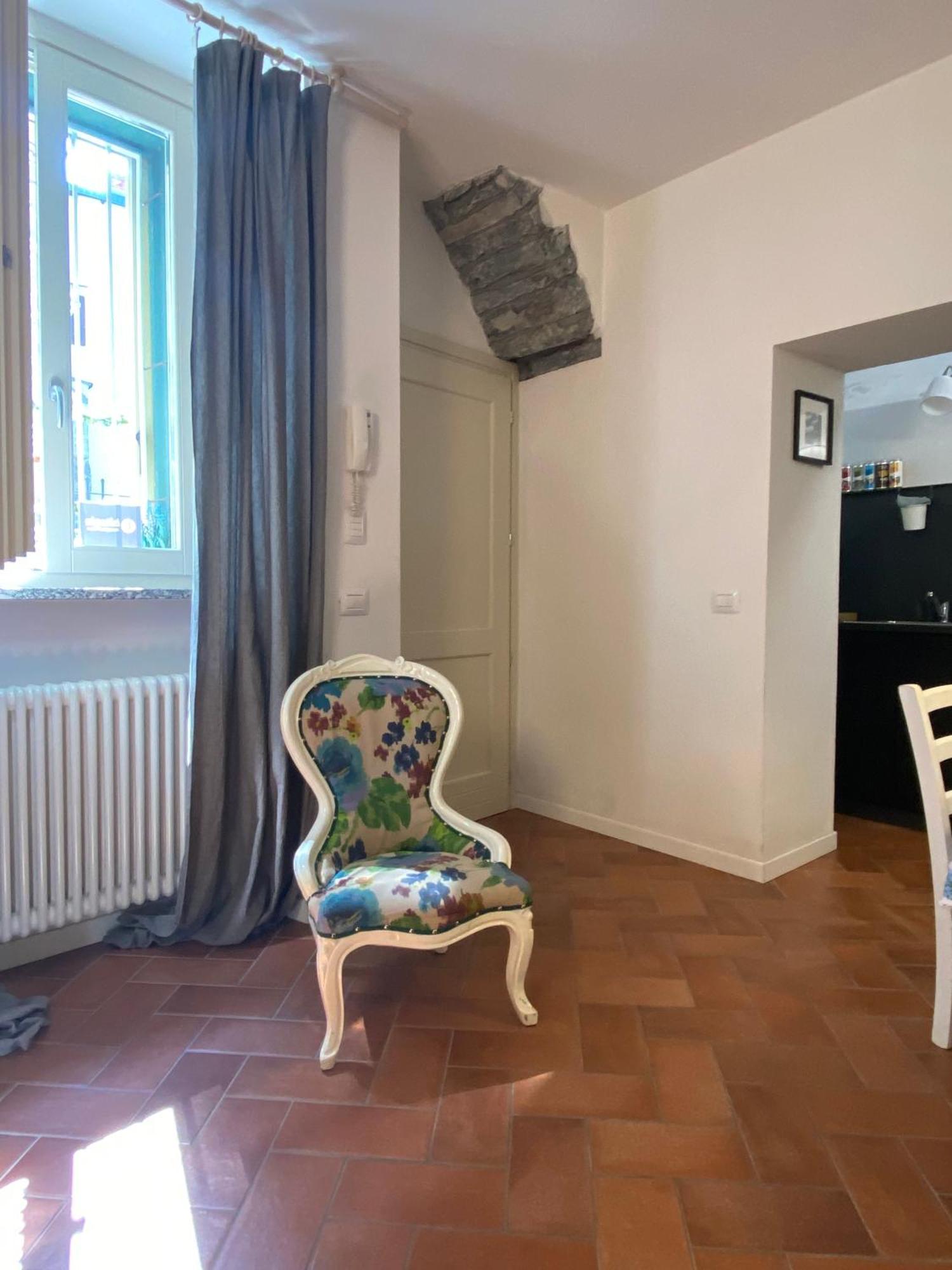 Holiday House Alla Torre Mandello del Lario Buitenkant foto